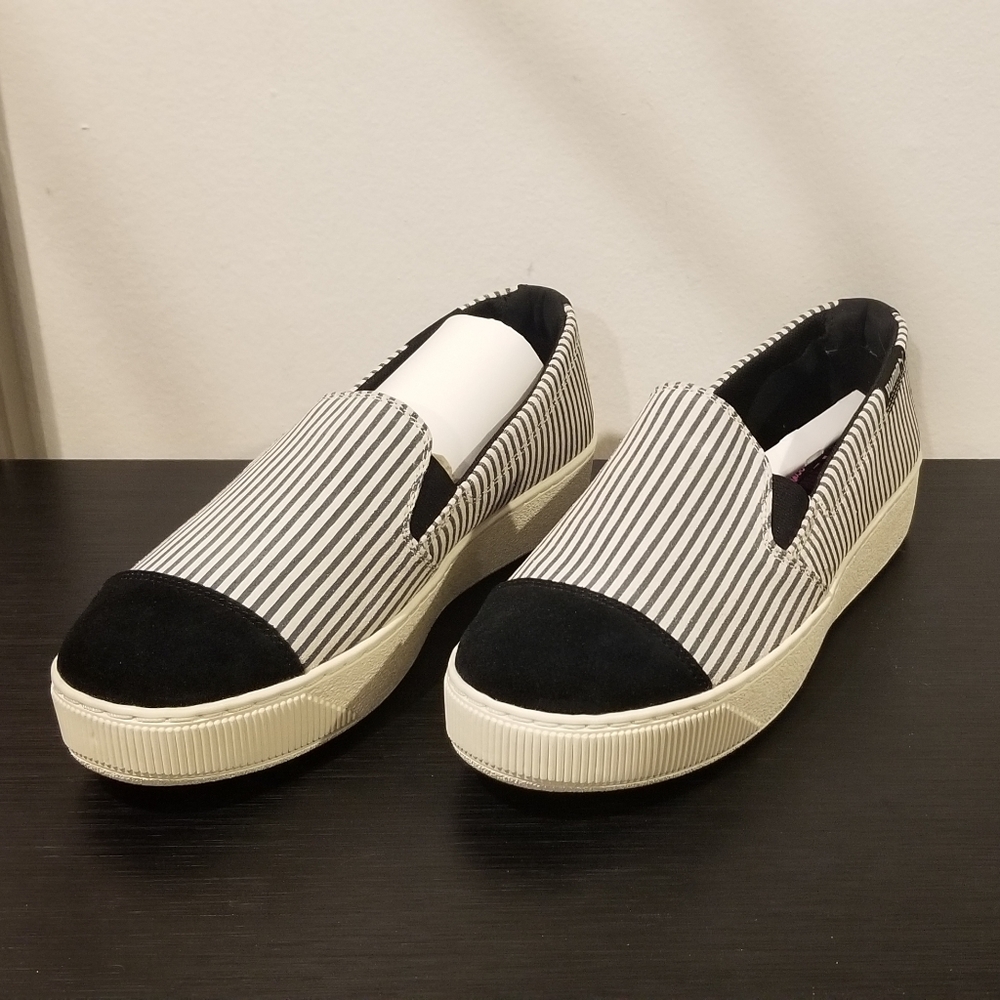 Puma slip on sneakers